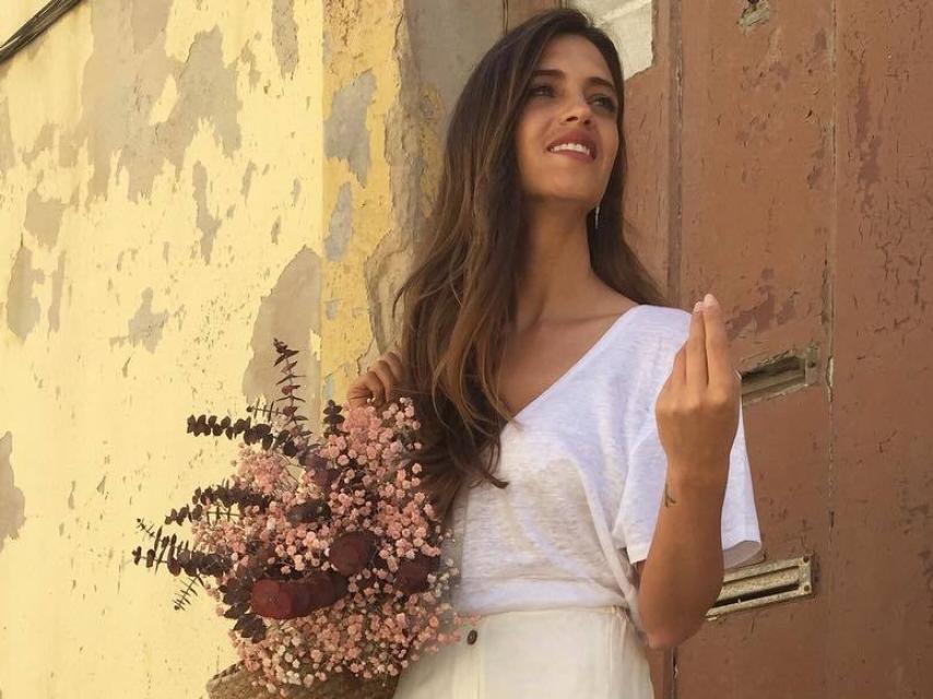 La periodista Sara Carbonero en las calles de Oporto.