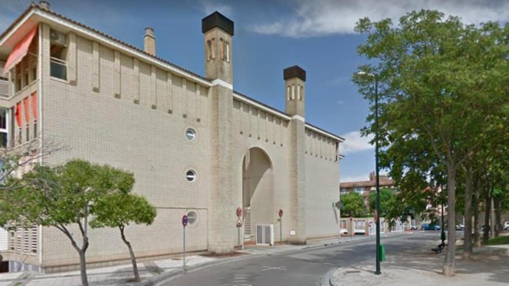 Edificio de la calle Viñedo Viejo de Zaragoza, en el que un hombre ha matado a su mujer