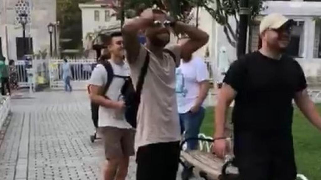 Rafinha se lamenta tras su fallido pase.