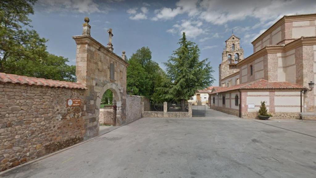 Vista de la Plaza Mayor de Carrizo (León)