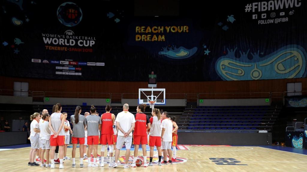 Entrenamiento de la selección española femenina de baloncesto