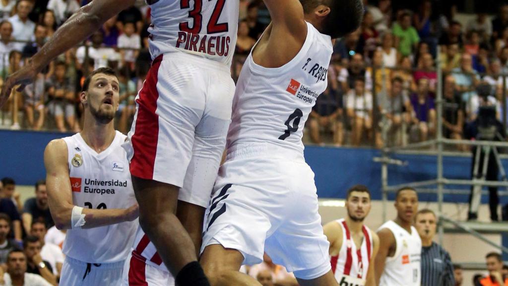 Felipe Reyes durante el partido frente al Olympiakos