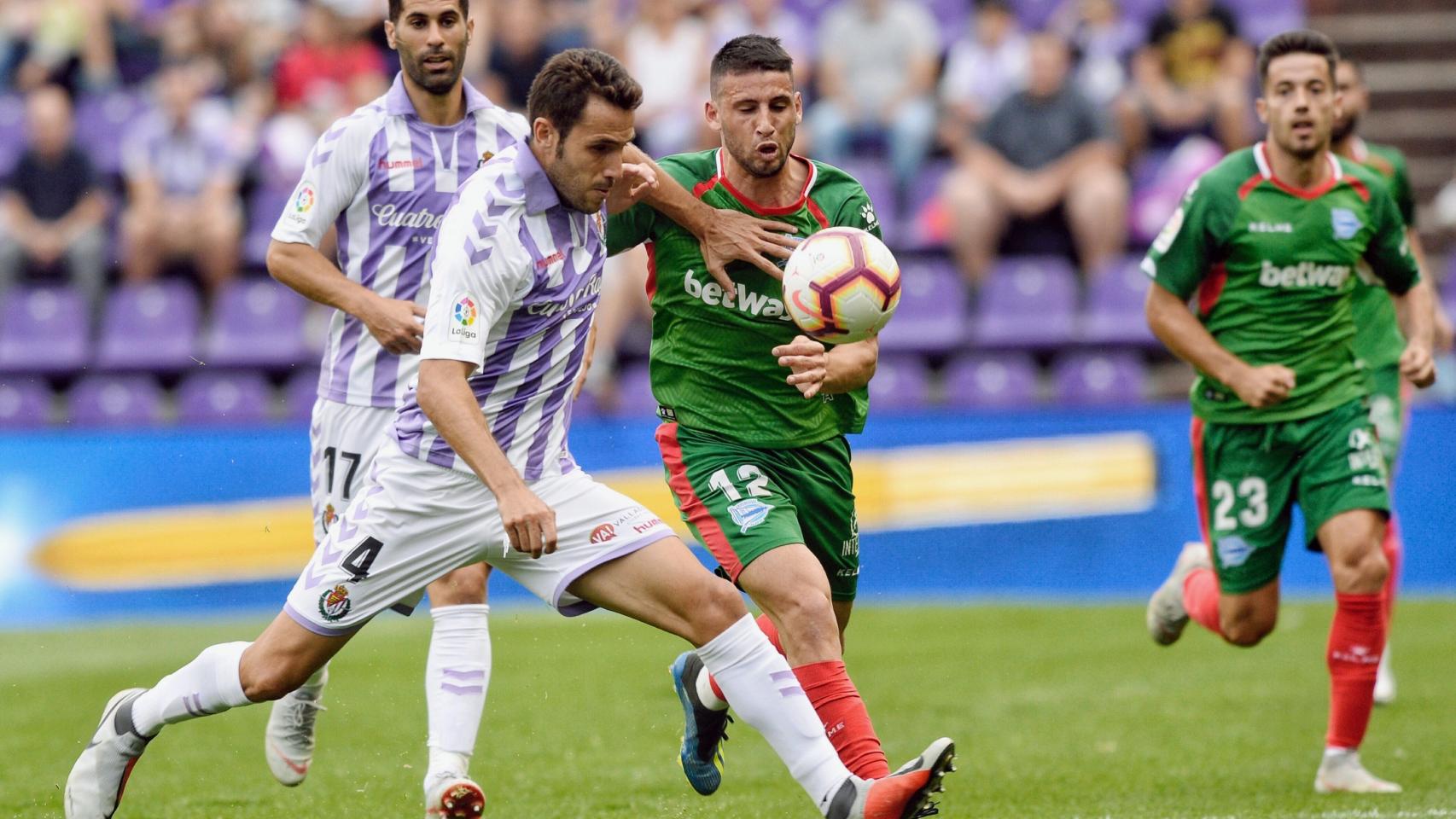 Las mejores imágenes del Valladolid - Deportivo Alavés