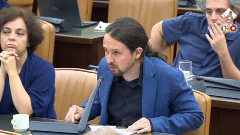 El líder de Podemos, Pablo Iglesias, en la comparecencia de José María Aznar.