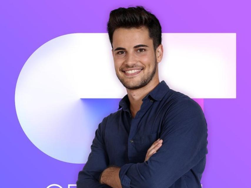 Joan Garrido  en la imagen promocional.