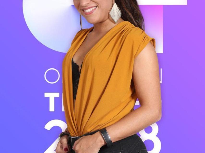 Noelia  en la imagen promocional.