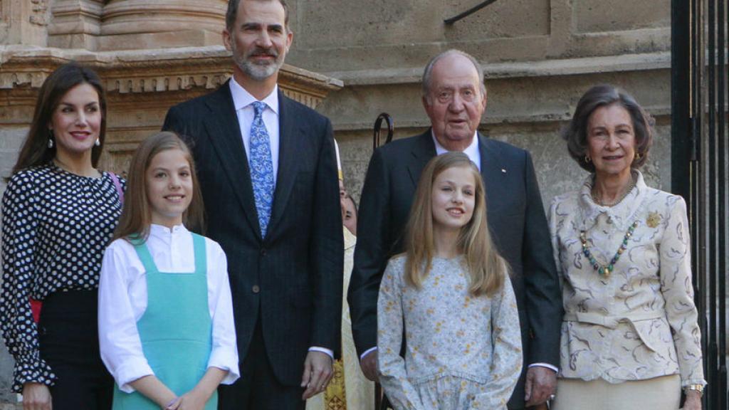 Toda la familia Real al completo.