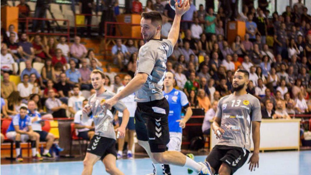 Foto: Lillo (Liberbank Cuenca). Extraída de @balonmanoAsobal