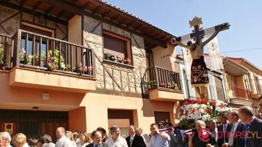 mini1-tamames-procesion