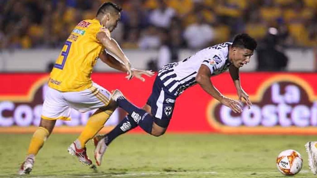 Tigres contra Monterrey Foto: Twitter. (@LigaBancomerMX)