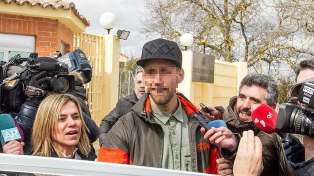 Viti, al salir de la cárcel.