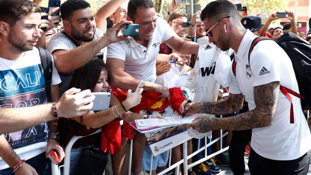 Recibimiento al Real Madrid en Sevilla