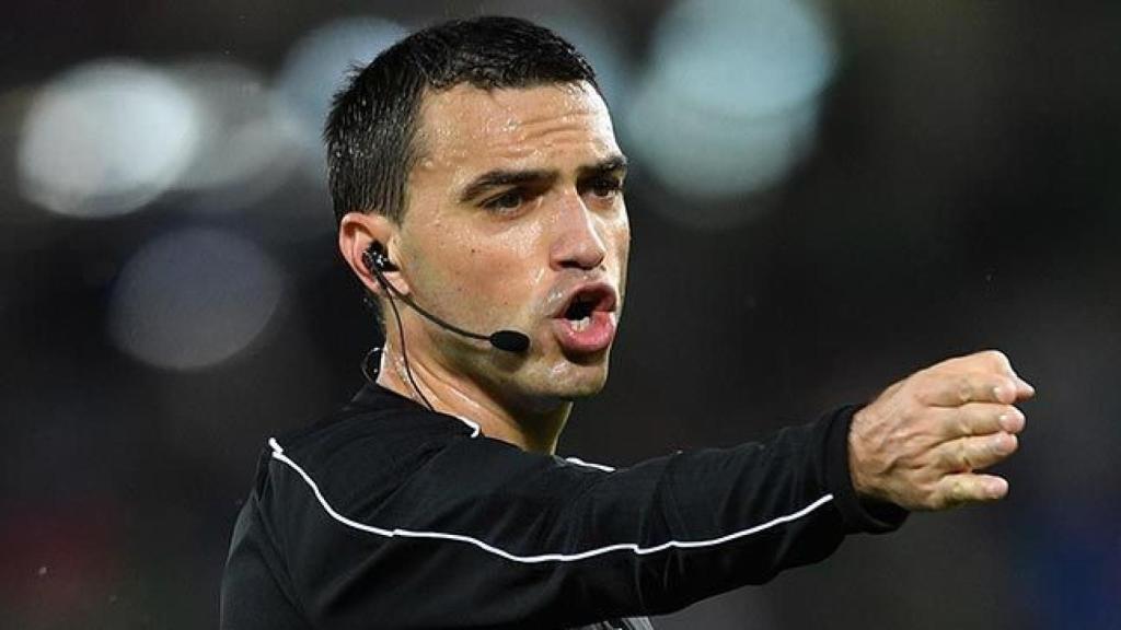 El colegiado rumano, Ovidiu Hategan