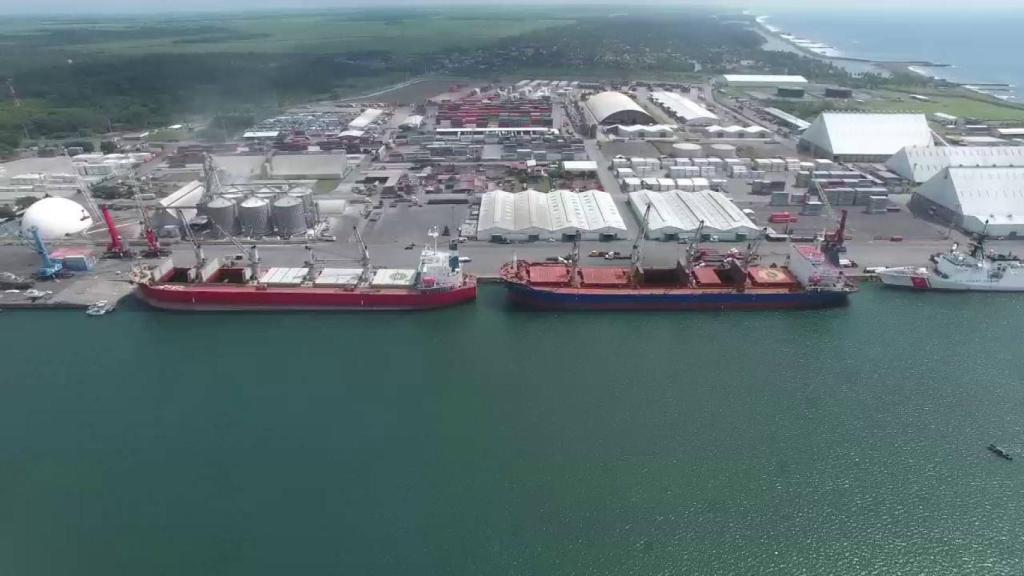 Instalaciones de Puerto Quetzal.