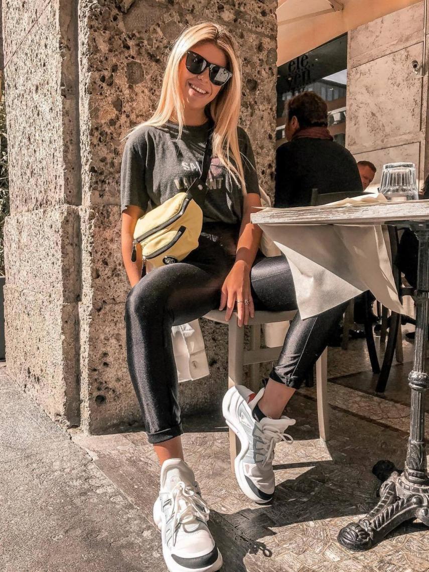 Anita con un look de 1.330 euros.