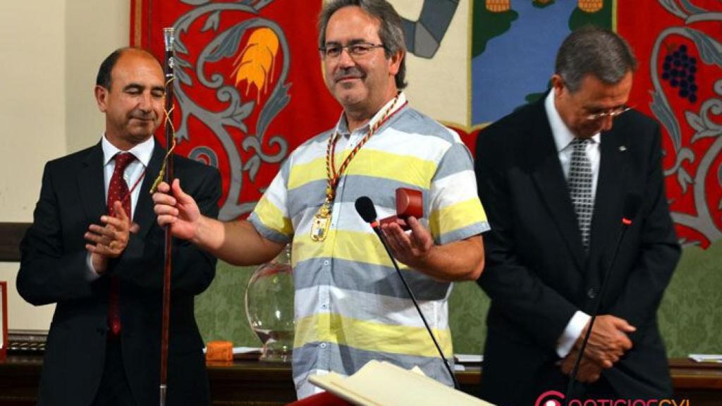 zamora guarido baston alcalde