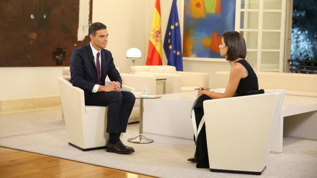 En esta entrevista con Pastor, Sánchez desautorizó a Robles.