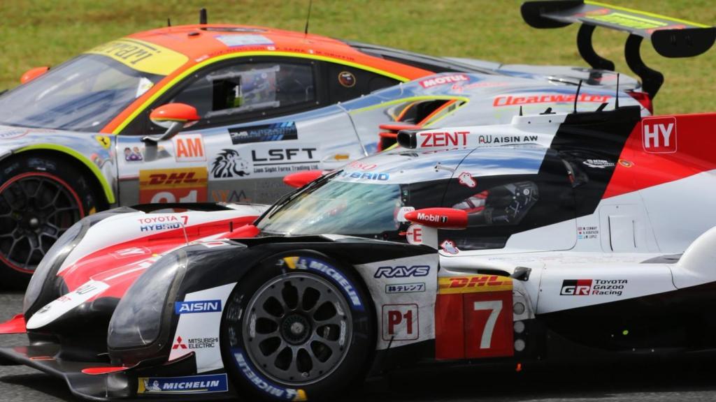 El Toyota número 7 durante las Seis Horas de Fuji Foto: Twitter (@Toyota_Hybrid)