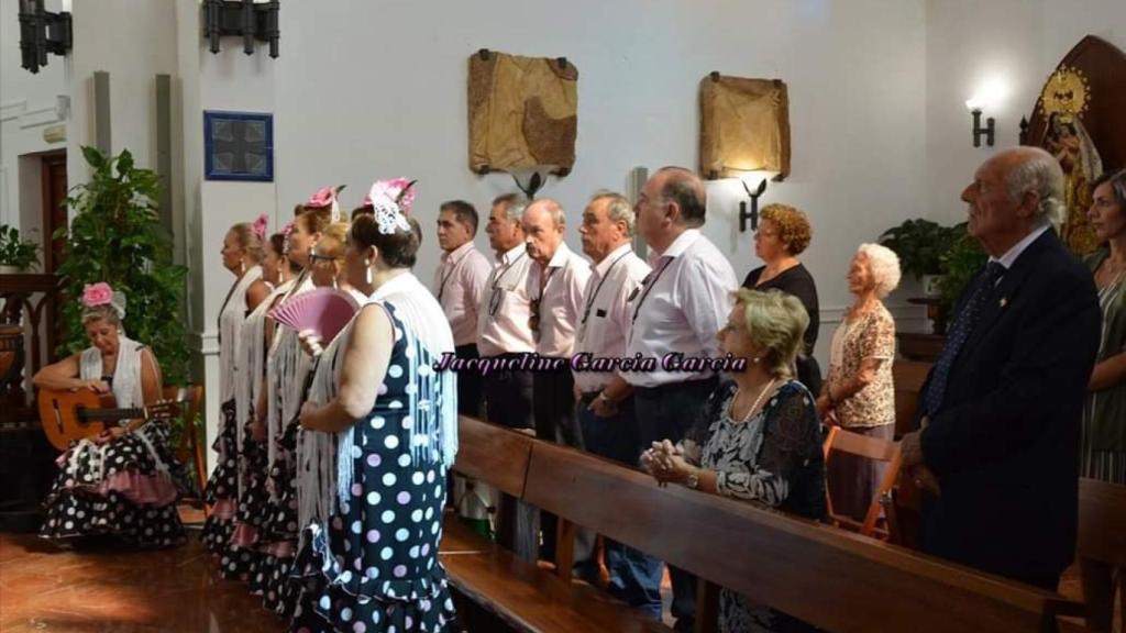 Tejero (primero por la derecha) en una misa el pasado viernes.