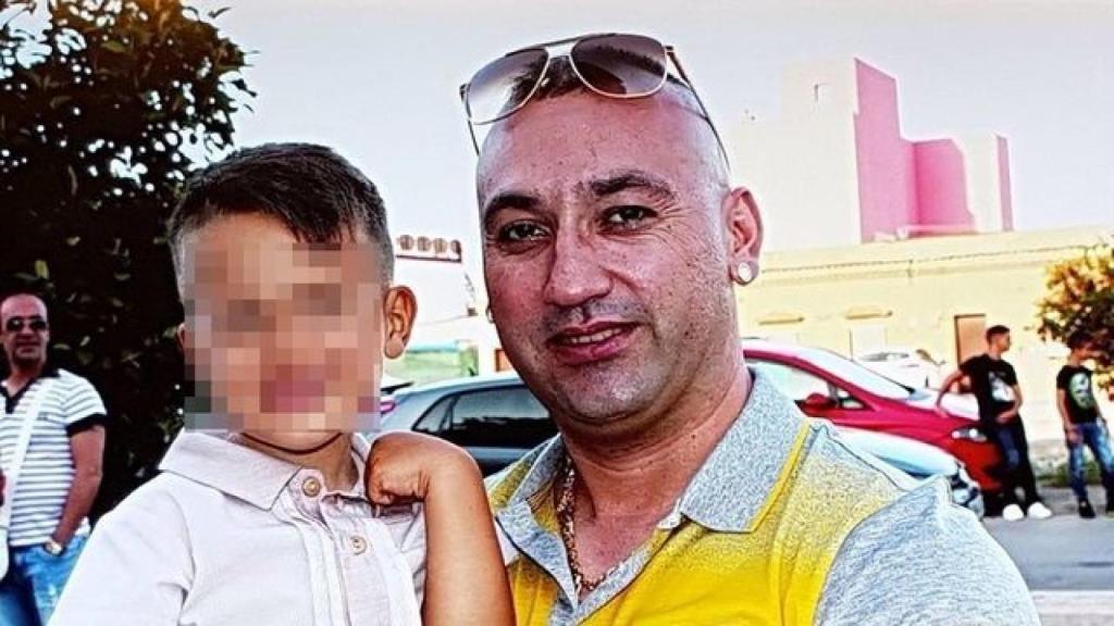 Francisco Tejón, al que en La Línea (Cádiz) se le conoce como Isco, es el hermano mayor del clan de Los Castañitas. La Policía estima que ocultan una fortuna que podría llegar a los 30 millones de euros en zulos de su ciudad natal.