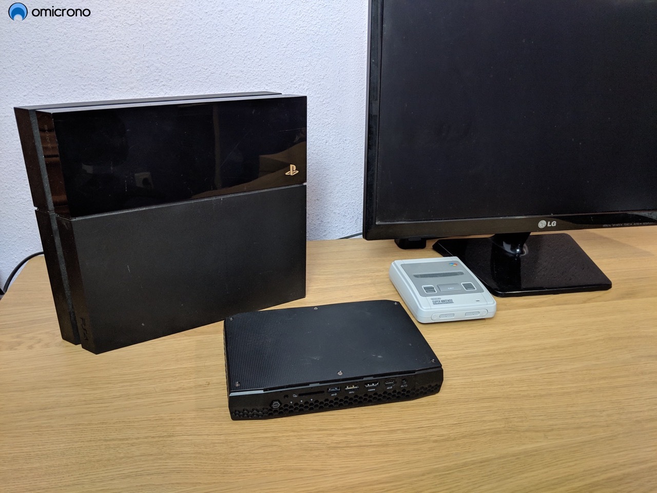 intel nuc hades canyon (11)