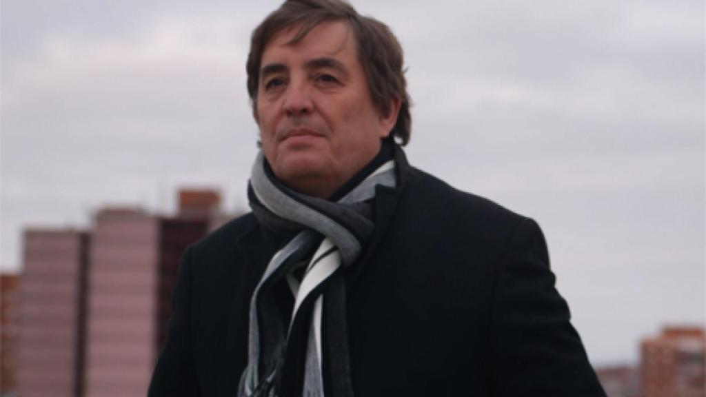 Image: A puerta cerrada (2011-2017)