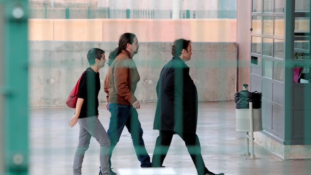 Pablo Iglesias a su llegada a la prisión de Lledoners.