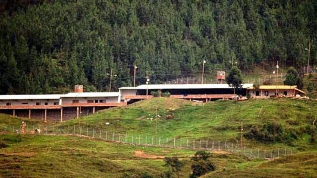 'La Catedral', donde estuvo recluido Escobar.