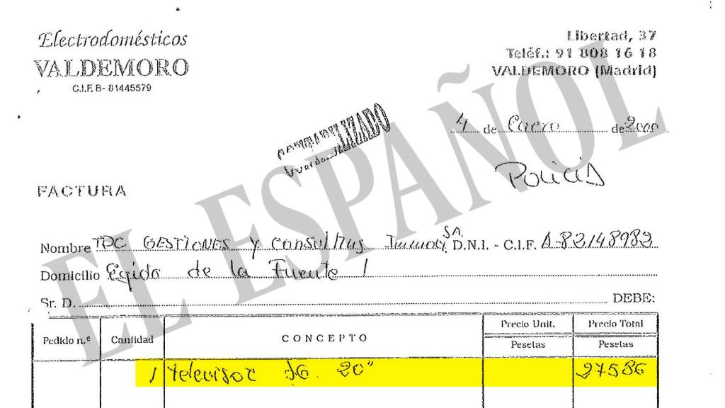 Factura del televisor comprado por Marjaliza para la policía local.