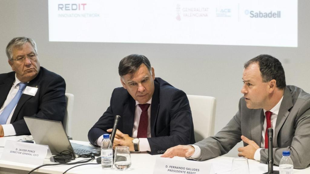 Manuel García Portillo, Javier Conde y Fernando Saludes, en el evento de Redit.