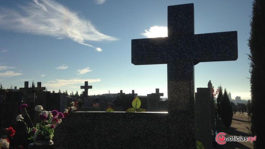 01 cementerio tumbas 2