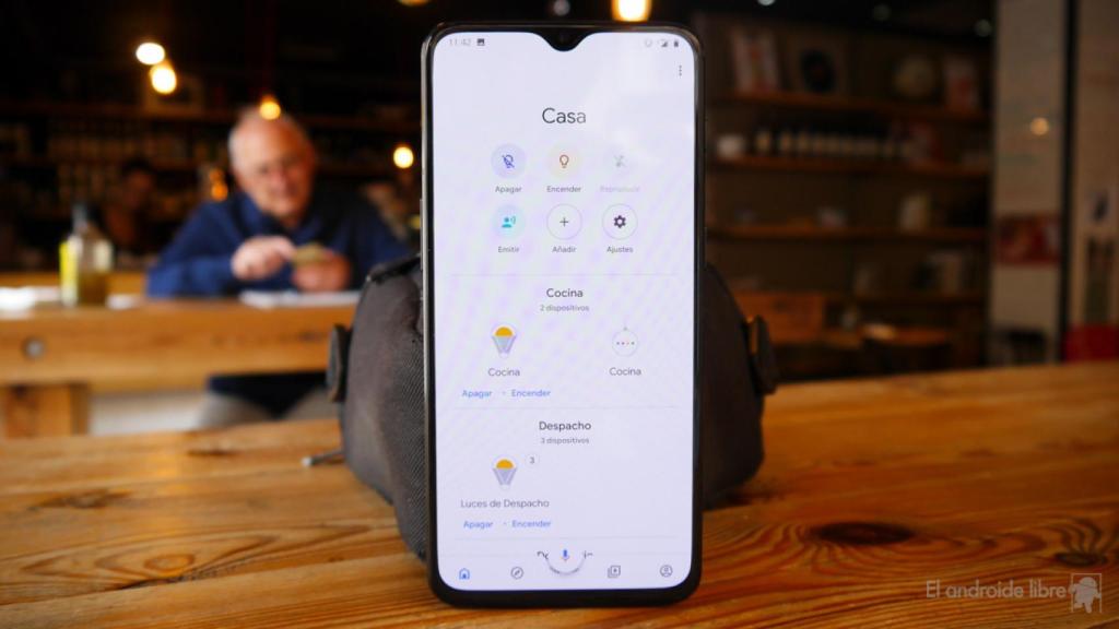 Por qué Xiaomi está regalando calculadoras a los que compren el OnePlus 6T