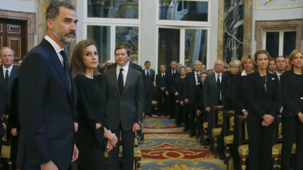 Los reyes en el funeral de Alicia de Borbón y Parma.