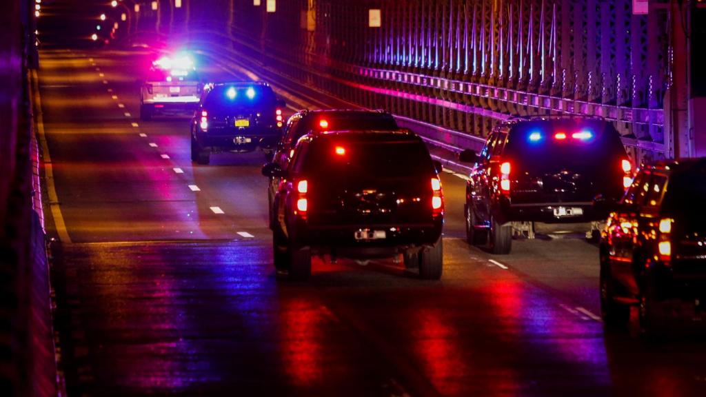 La caravana de seguridad montada para trasladar a 'El Chapo'.