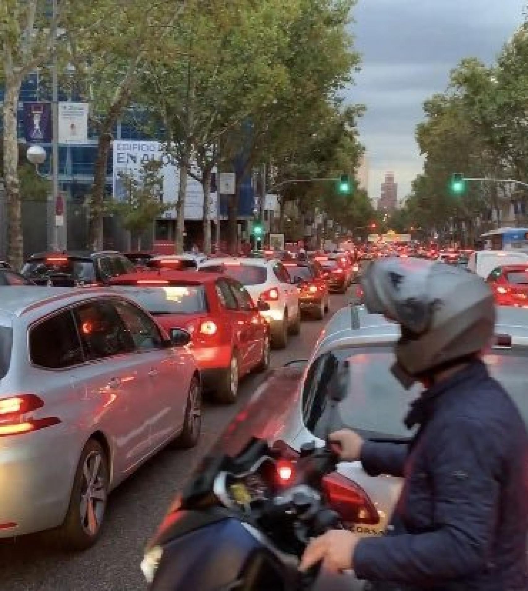 Atascos en el centro de Madrid.