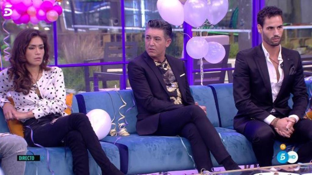 Miriam, Garó y Asraf durante la bronca de Jorge Javier.