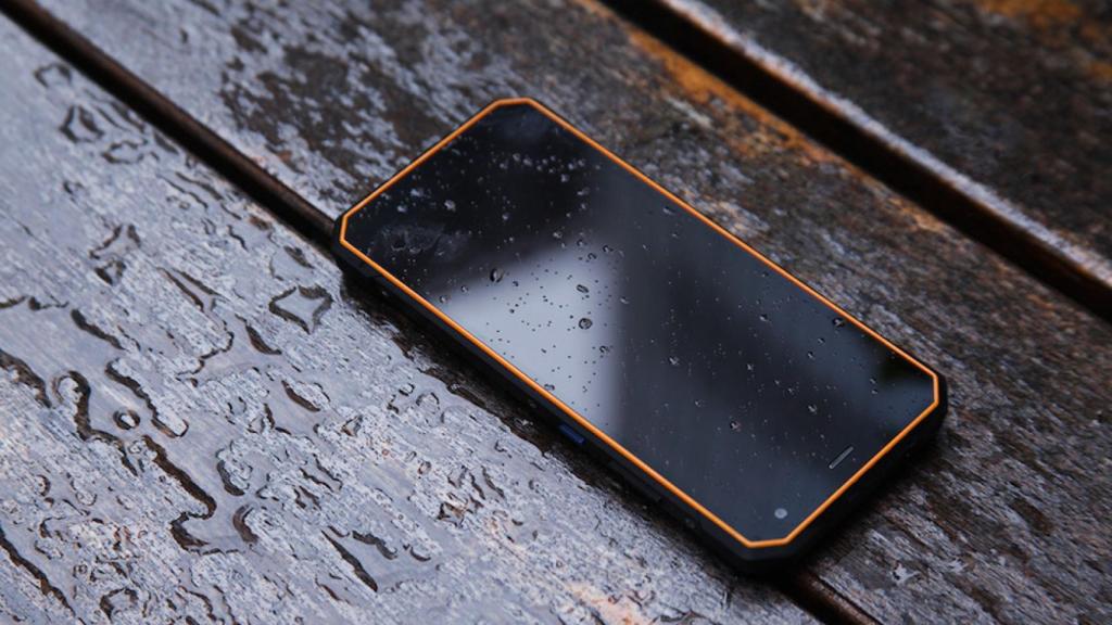 5 razones para elegir el NOMU S50 Pro, el móvil que puedes llevarte al fin del mundo