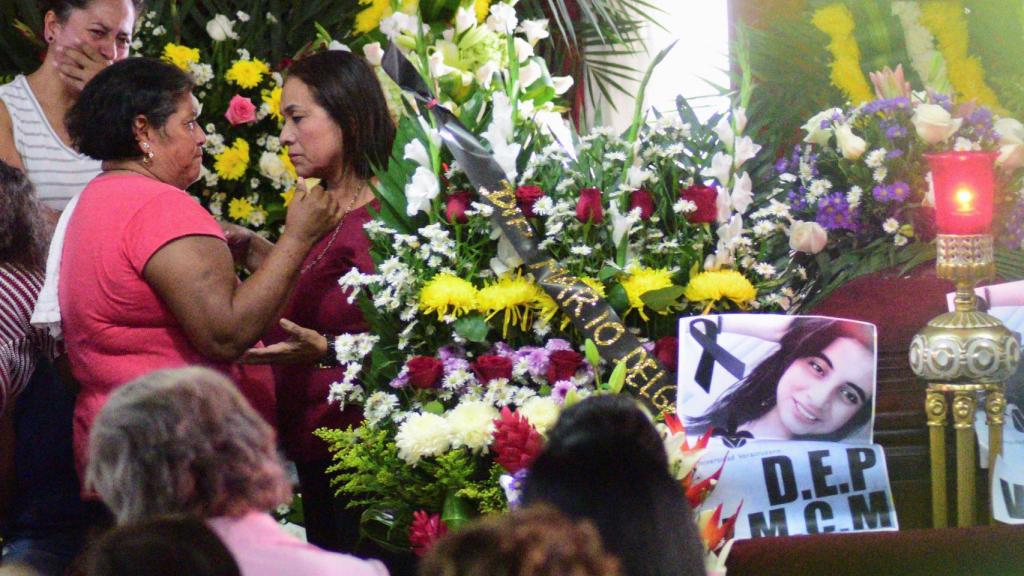 El funeral de Valeria