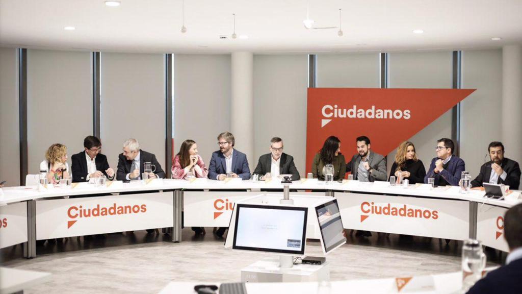 La Ejecutiva de Cs, reunida este lunes.