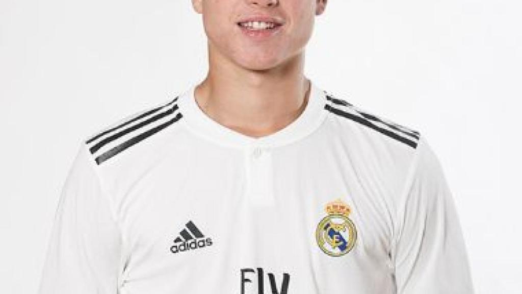 Latasa, jugador del Juvenil B