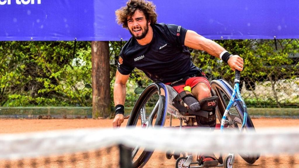 Daniel Caverzaschi, durante un torneo. Twitter: (@DaniCaver)