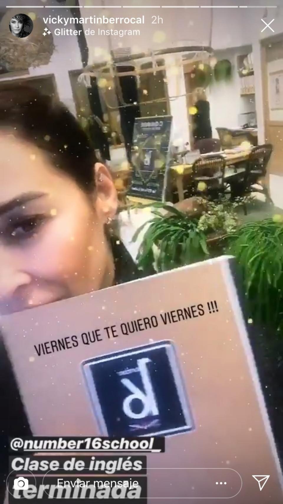 Vicky Martín Berrocal en su primera clase de inglés.