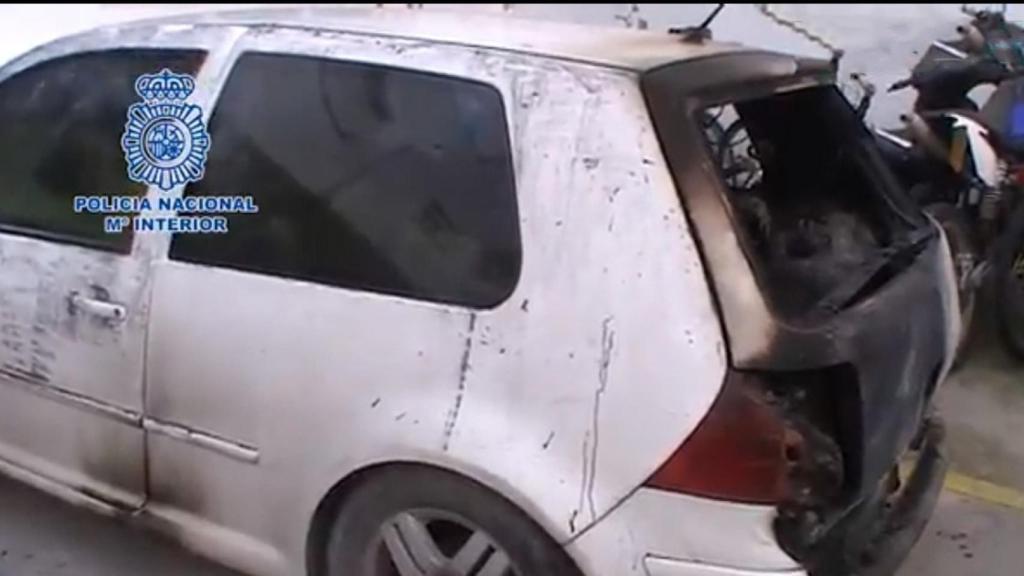 Coche de Ángel, el proxeneta que apareció con un tiro en la cabeza y calcinado en el interior de su propio vehículo.