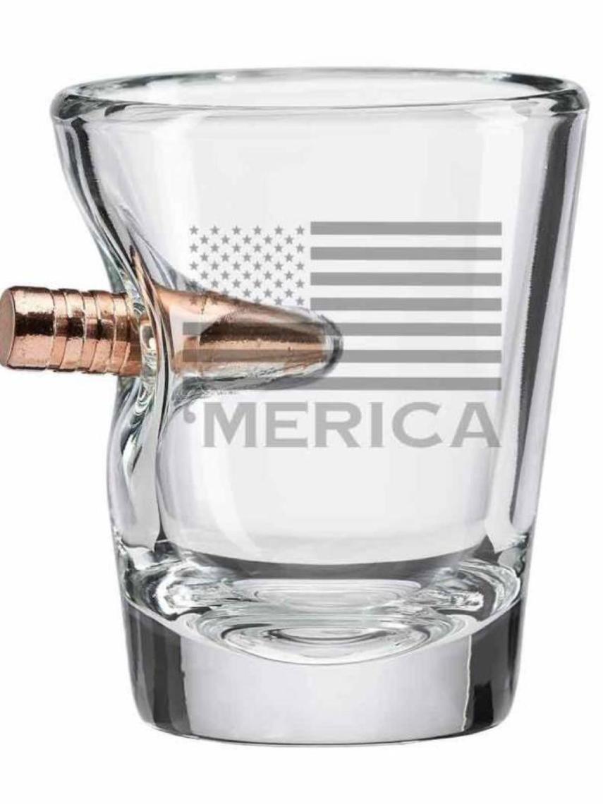 Los 'originales' vasos que venden en BenShot