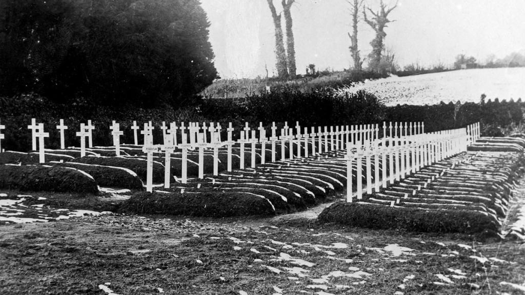 Tumbas de soldados americanos contagiados por la gripe.