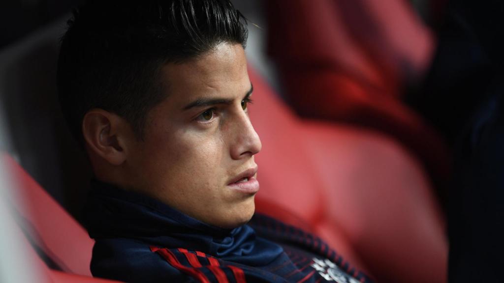 James Rodríguez, en el banquillo del Bayern Múnich