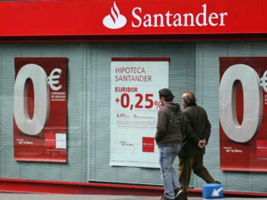 Escaparate de una entidad financiera.