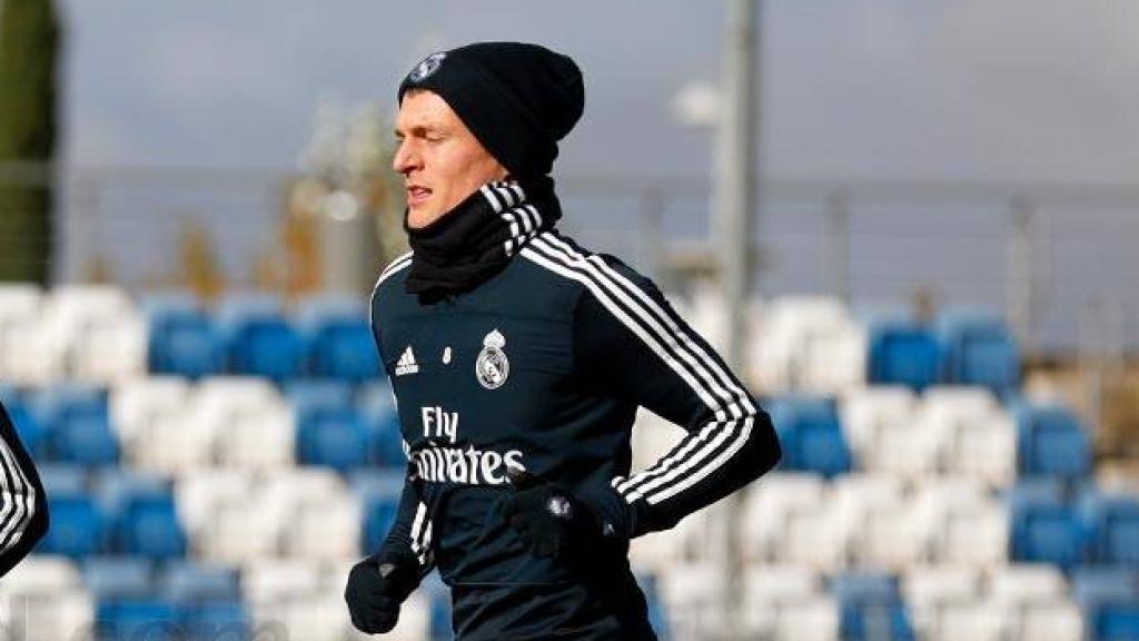 Varane y Kroos en el último entrenamiento