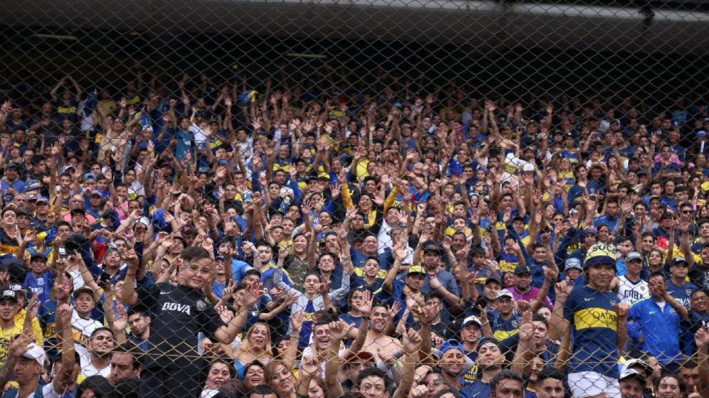 Aficionados de Boca en la Bombonera. Foto: Twitter (@PlanetaBoca)