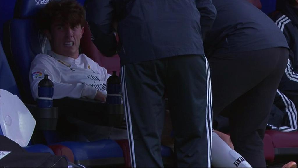 Odriozola se marcha lesionado en el encuentro frente al Eibar